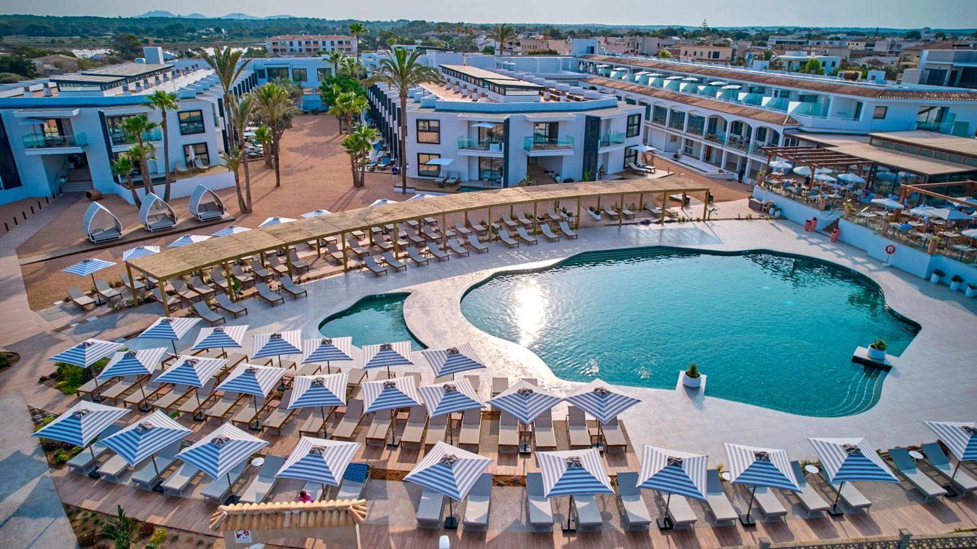Universal Grand León&Spa Colonia de Sant Jordi Exterior foto