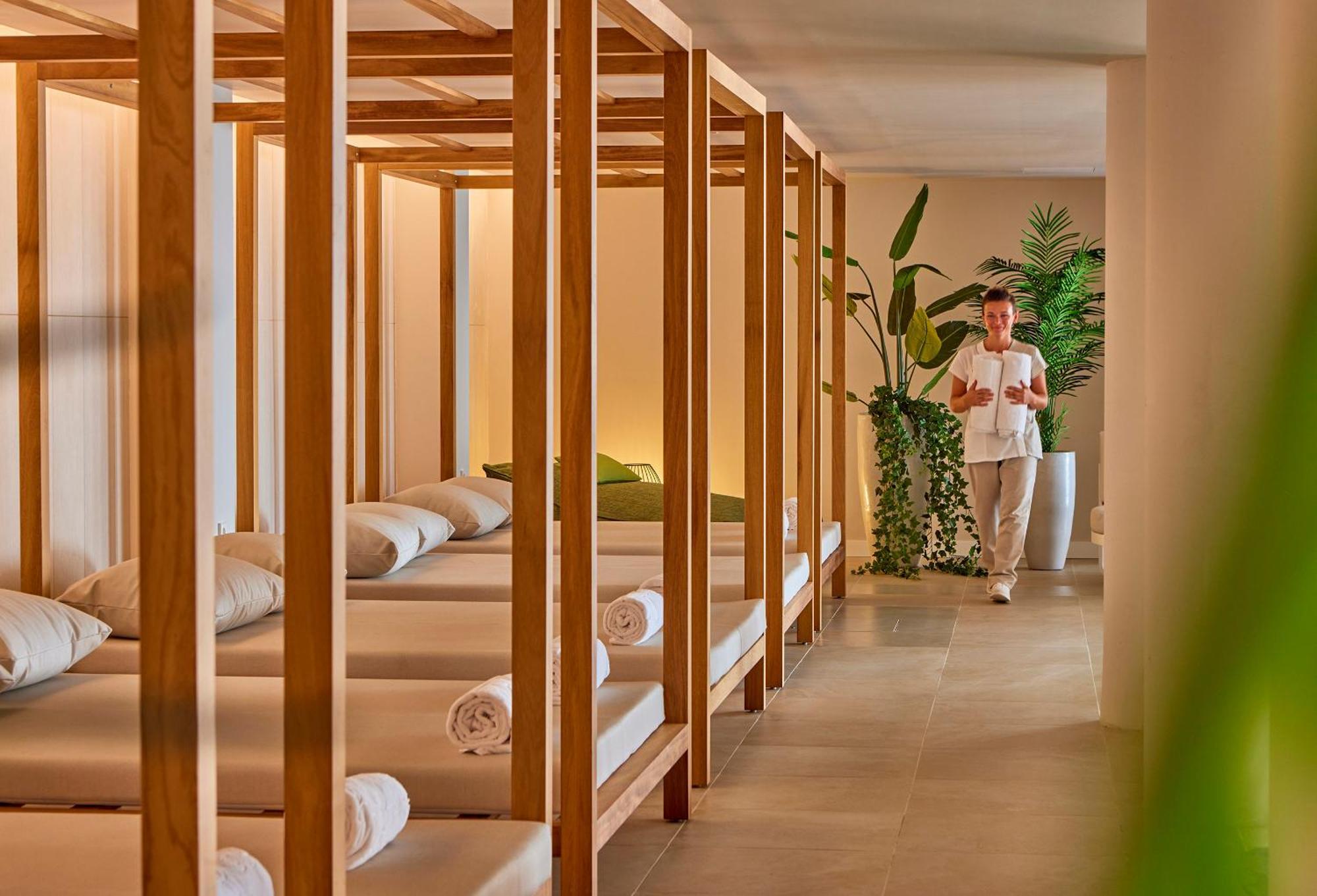 Universal Grand León&Spa Colonia de Sant Jordi Exterior foto
